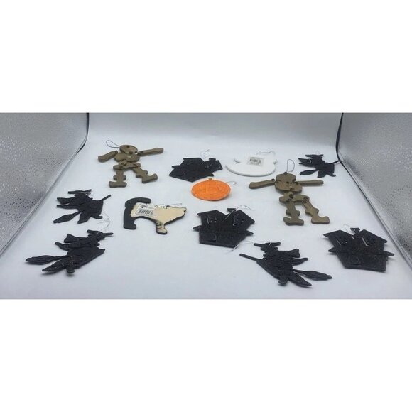 Halloween Tree Ornament Lot of 12 Witch Pumpkin Cat Skeleton Haunted House Decor - Picture 3 of 11